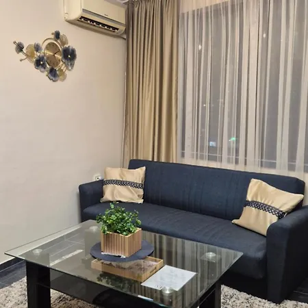 Elit - And Hill View Apartamento Plovdiv